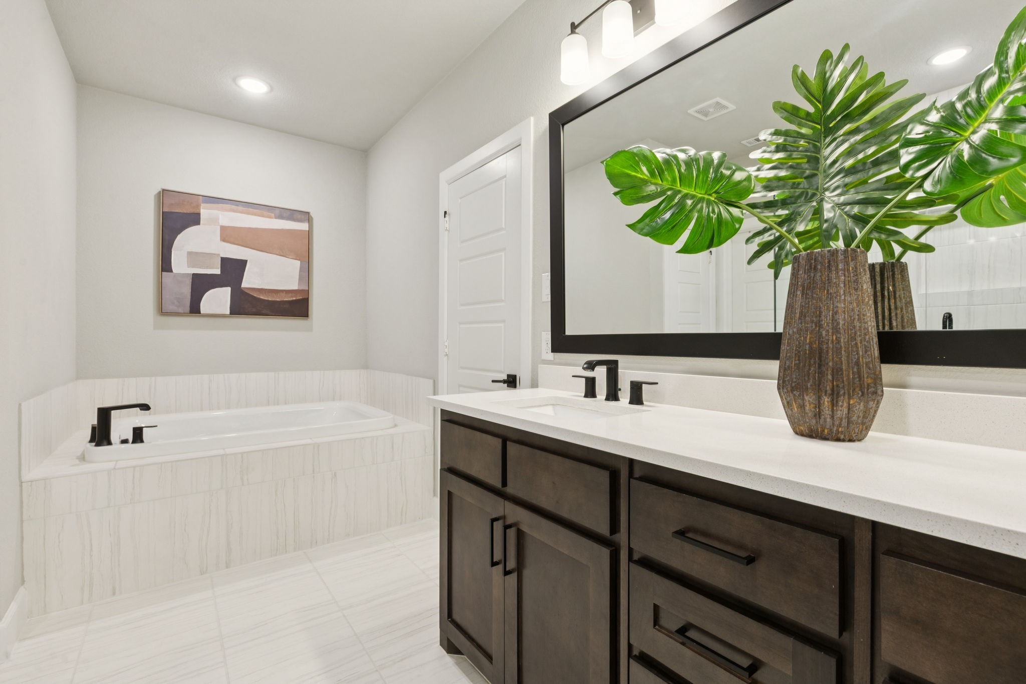 7121 Laurel Ridge