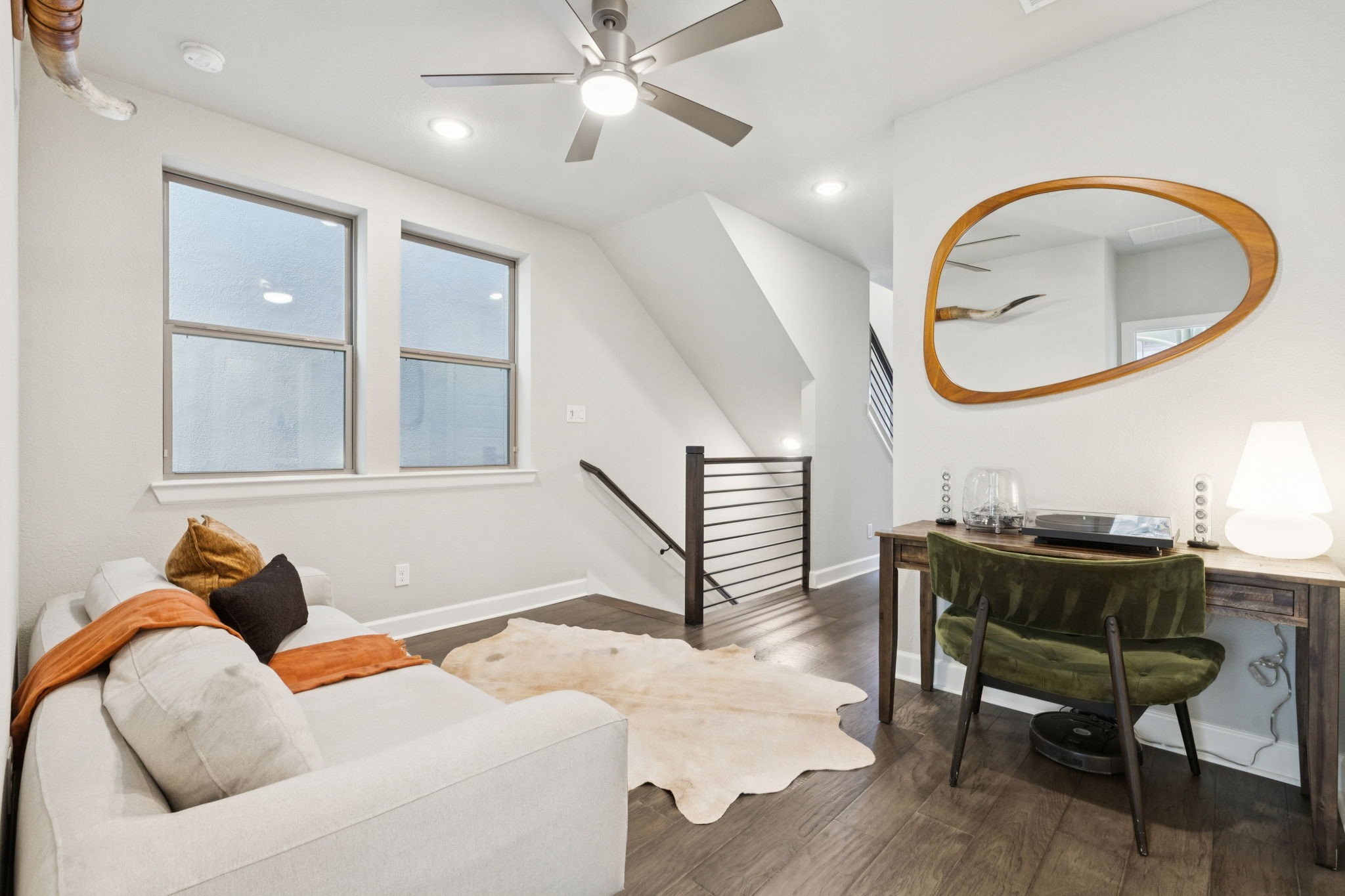 7121 Laurel Ridge