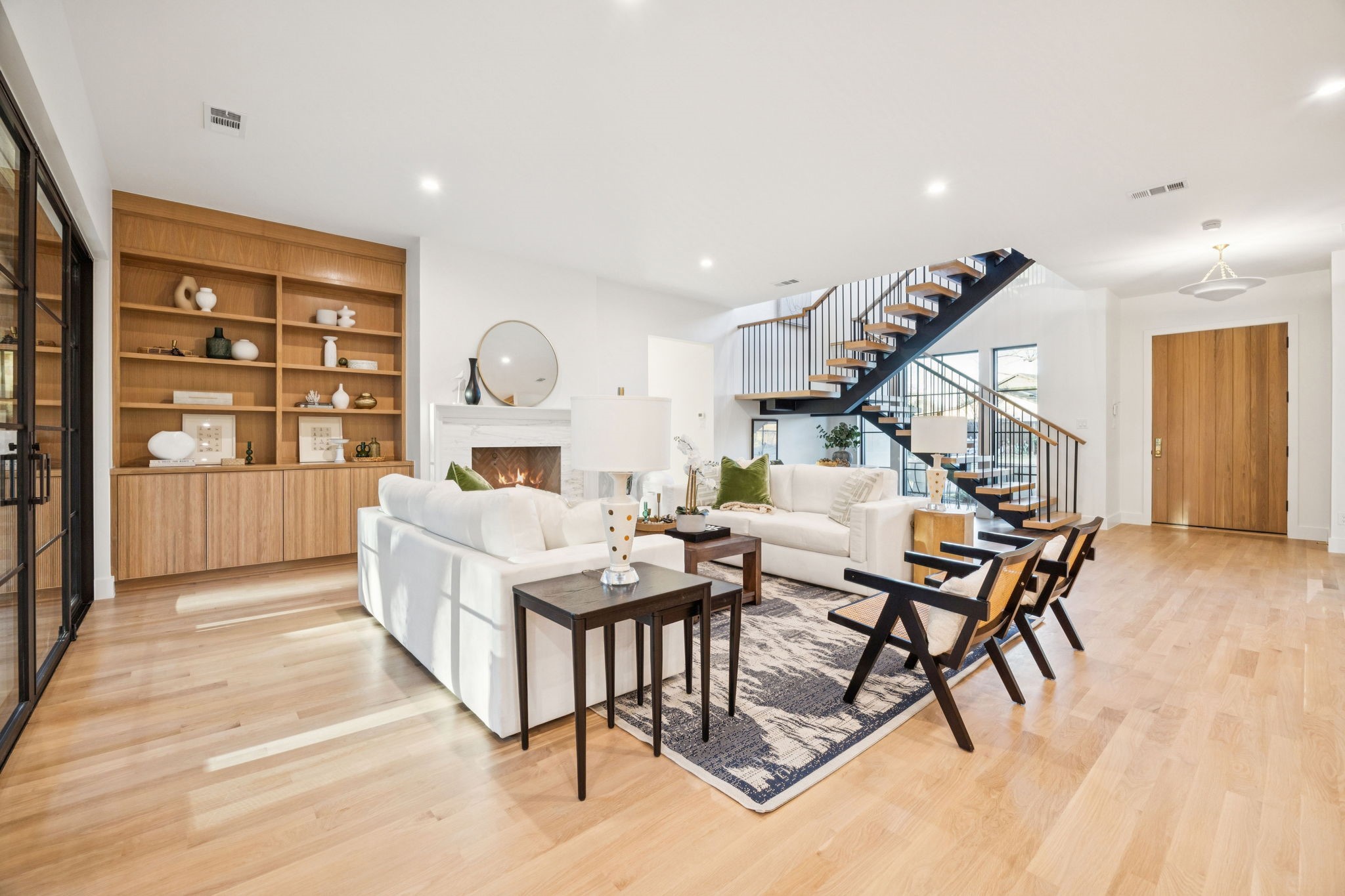 9305 Lynbrook Drive