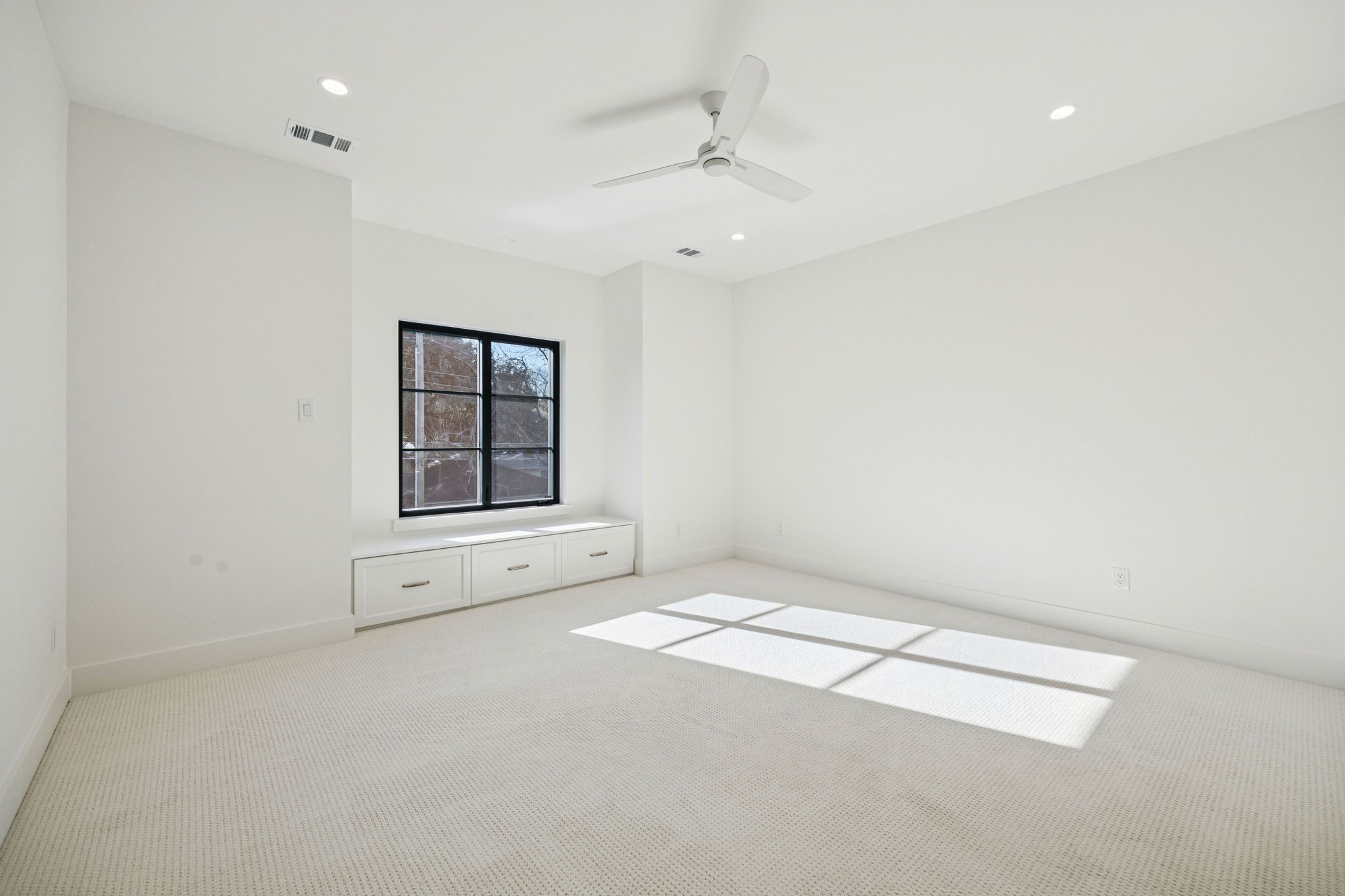 9305 Lynbrook Drive