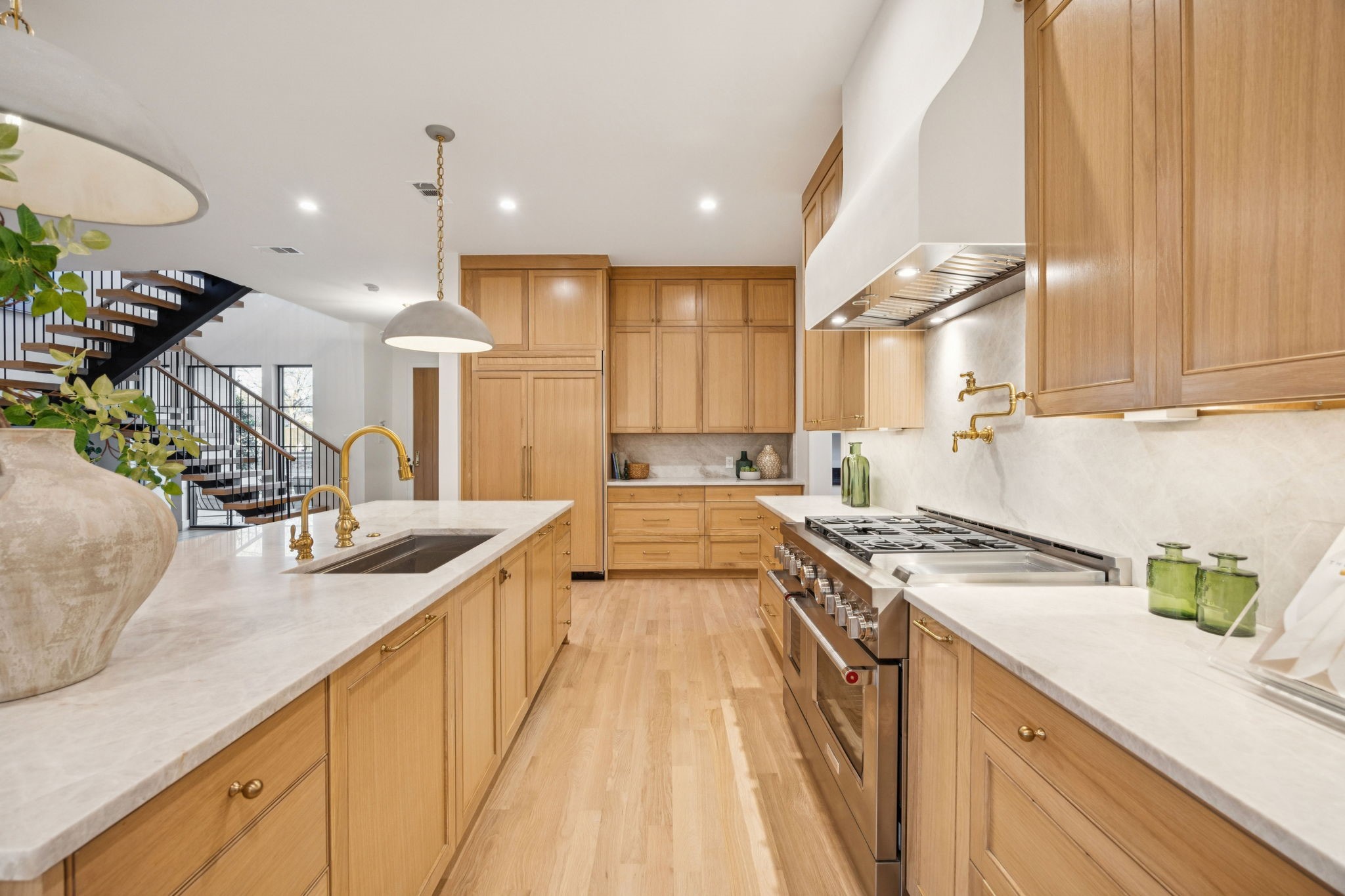 9305 Lynbrook Drive
