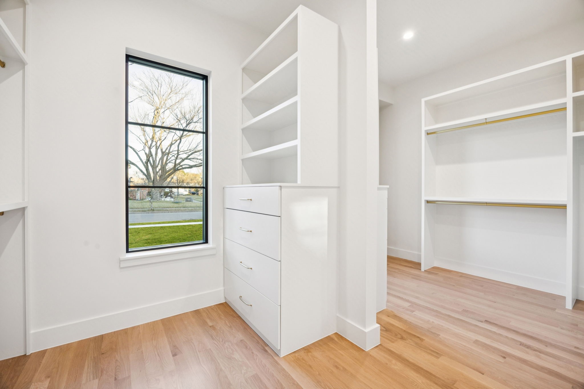 9305 Lynbrook Drive
