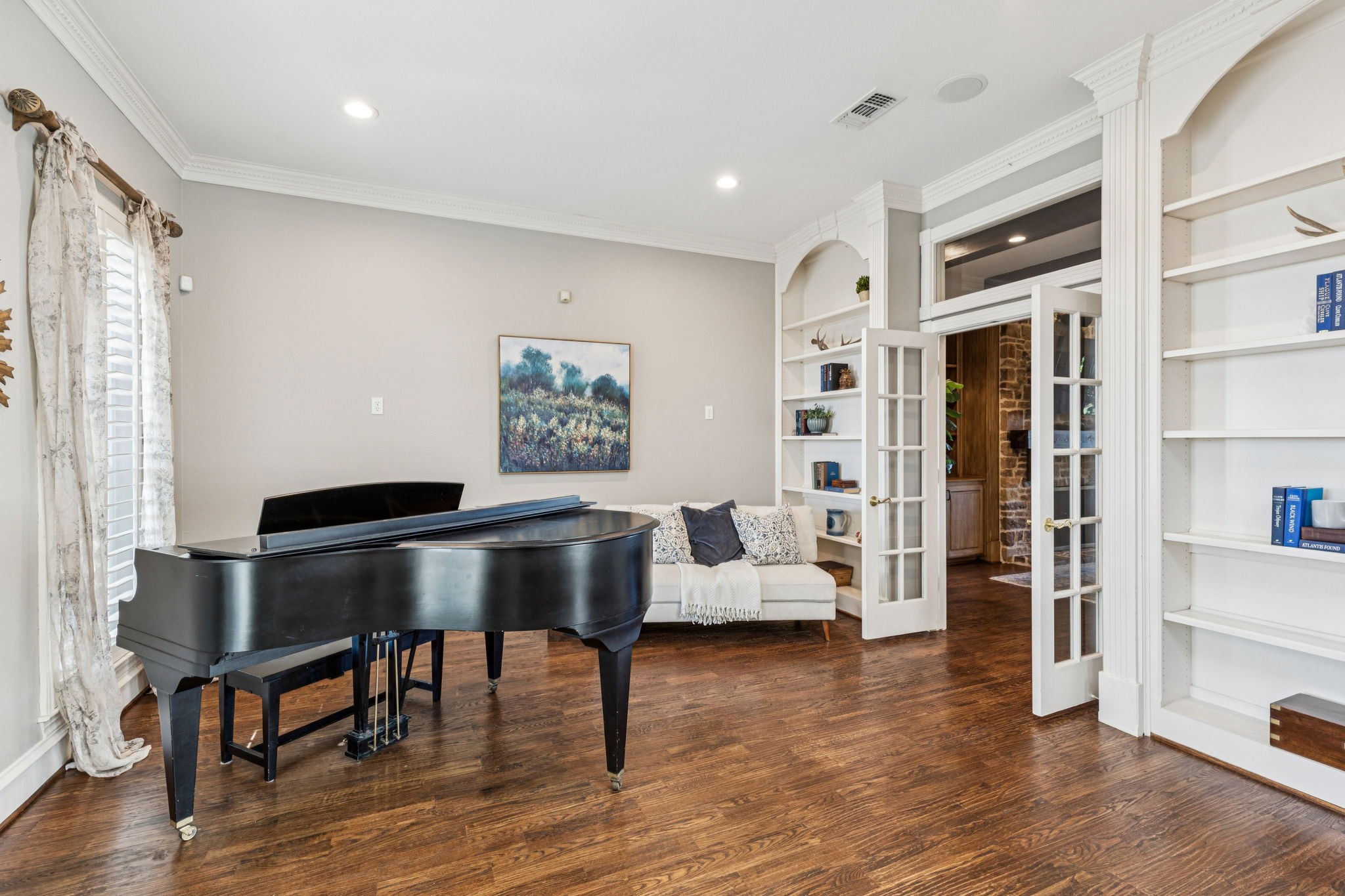 9227 Lanshire Drive