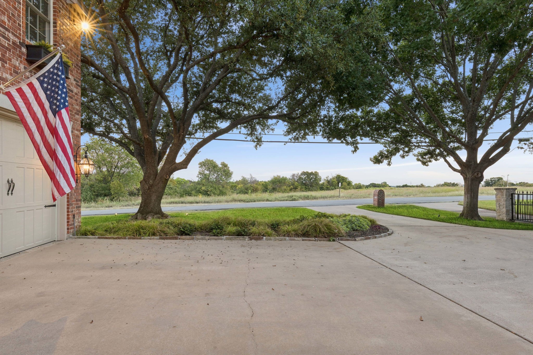 9227 Lanshire Drive