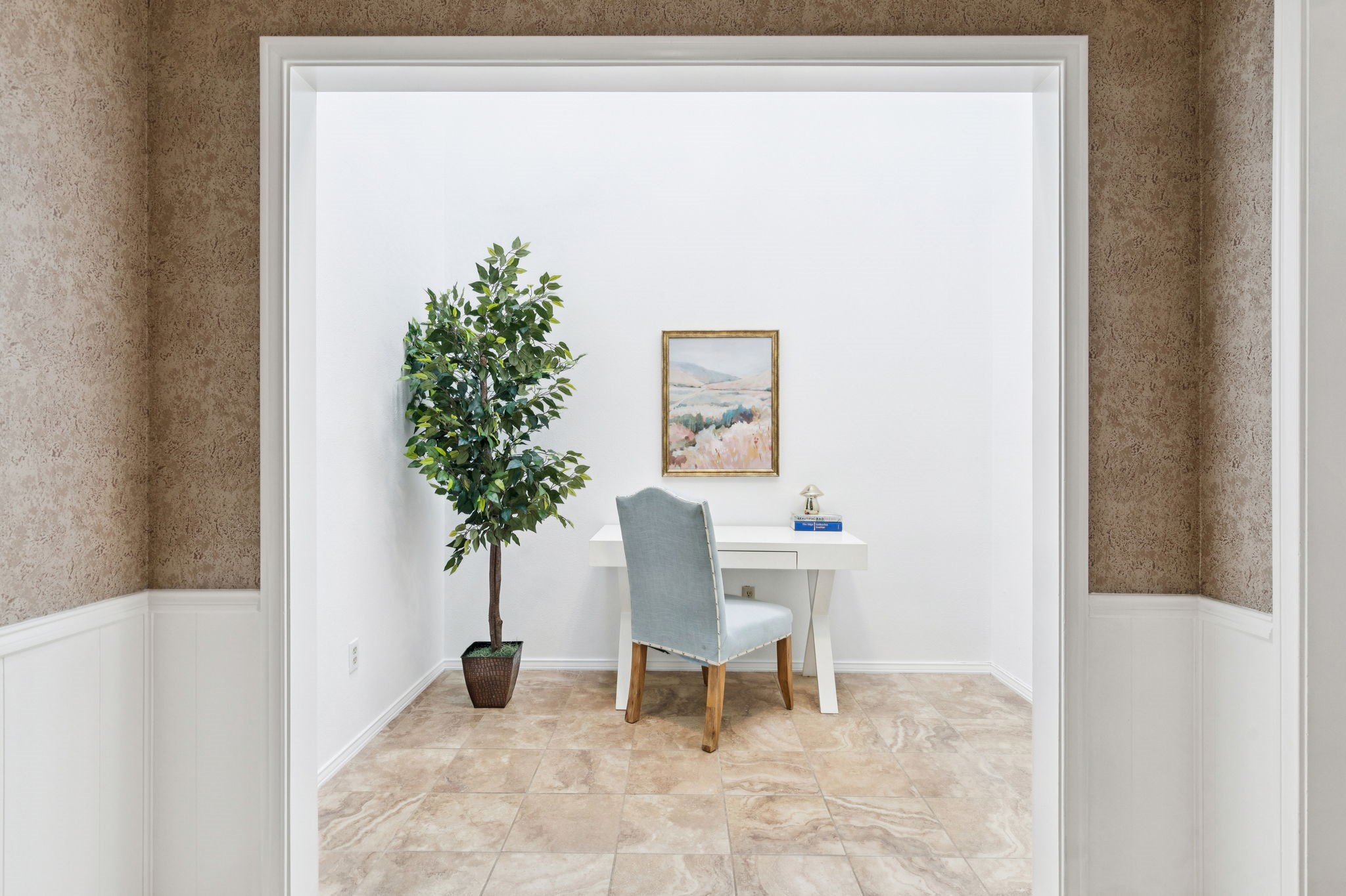 9702 Summerhill Lane