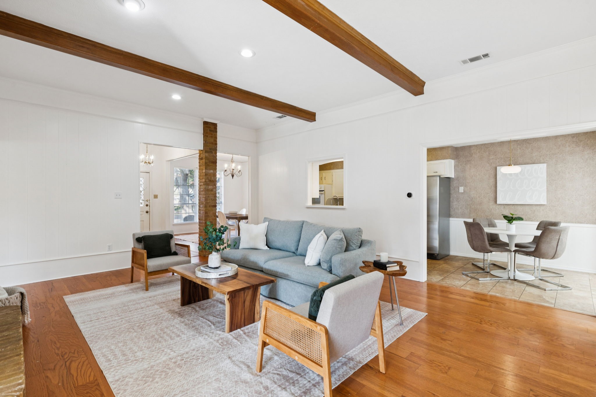 9702 Summerhill Lane