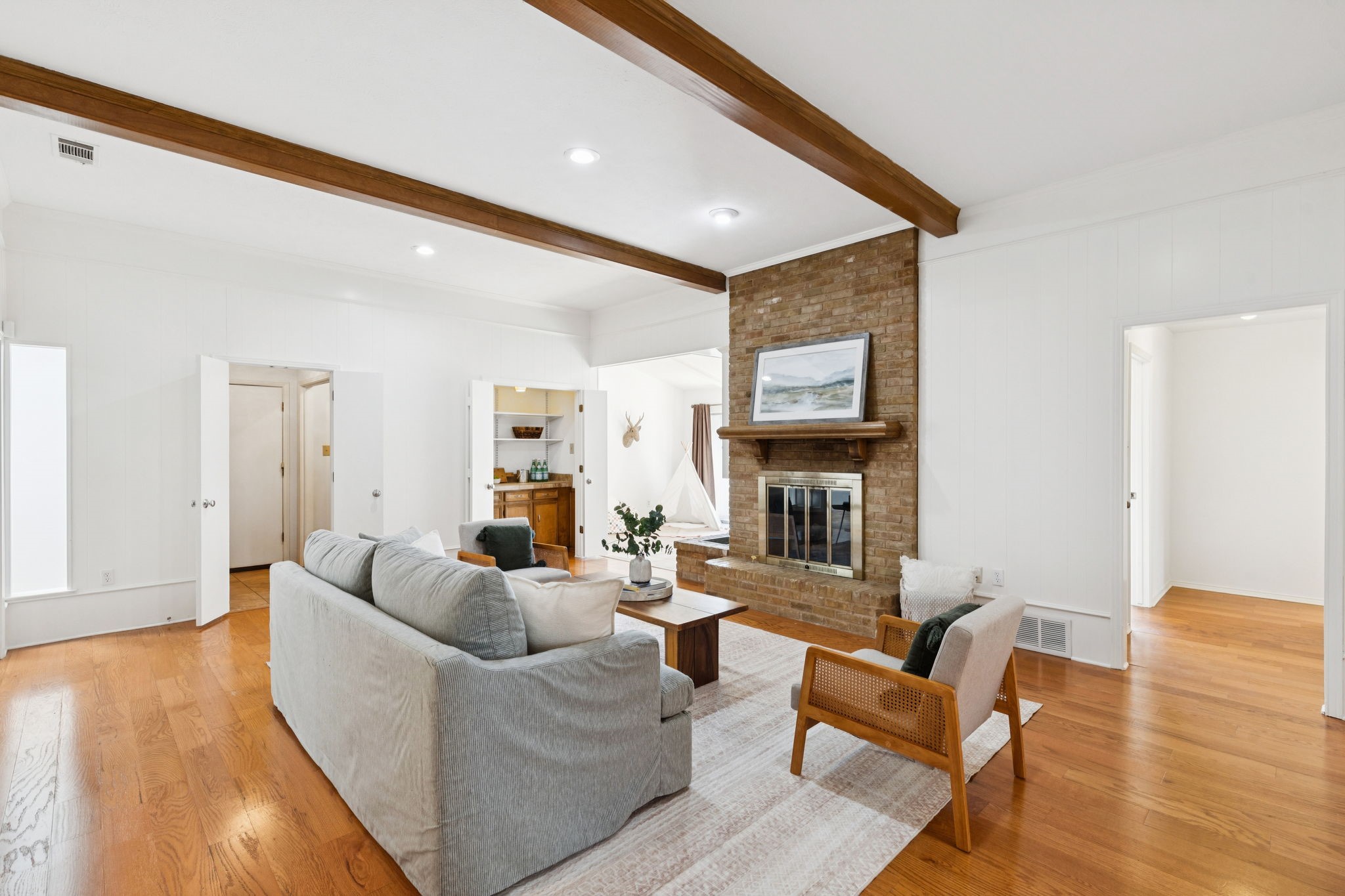 9702 Summerhill Lane