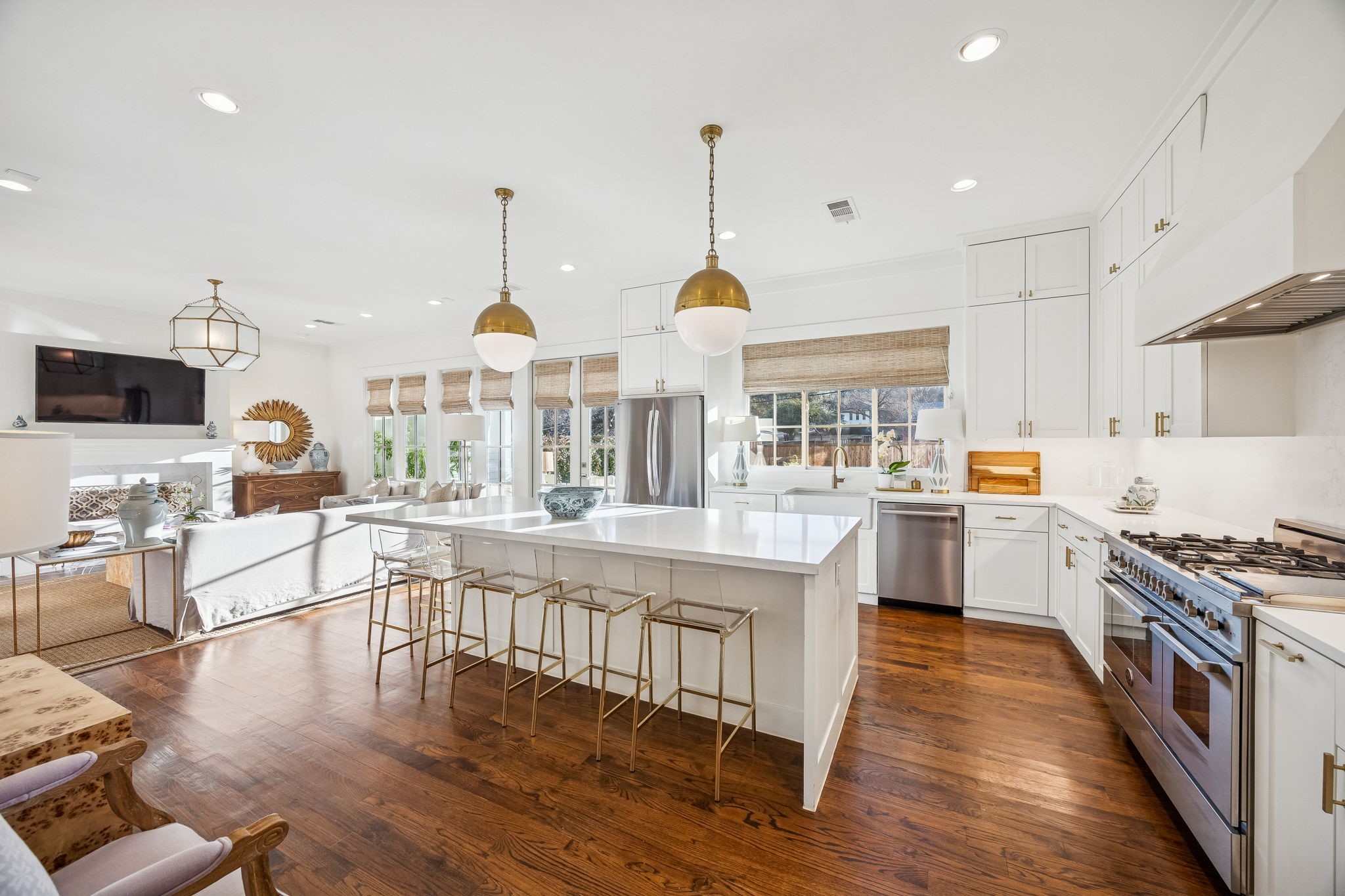 9606 Forestridge Drive