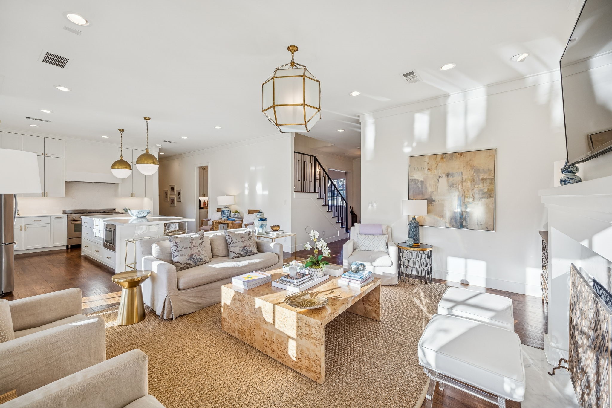 9606 Forestridge Drive