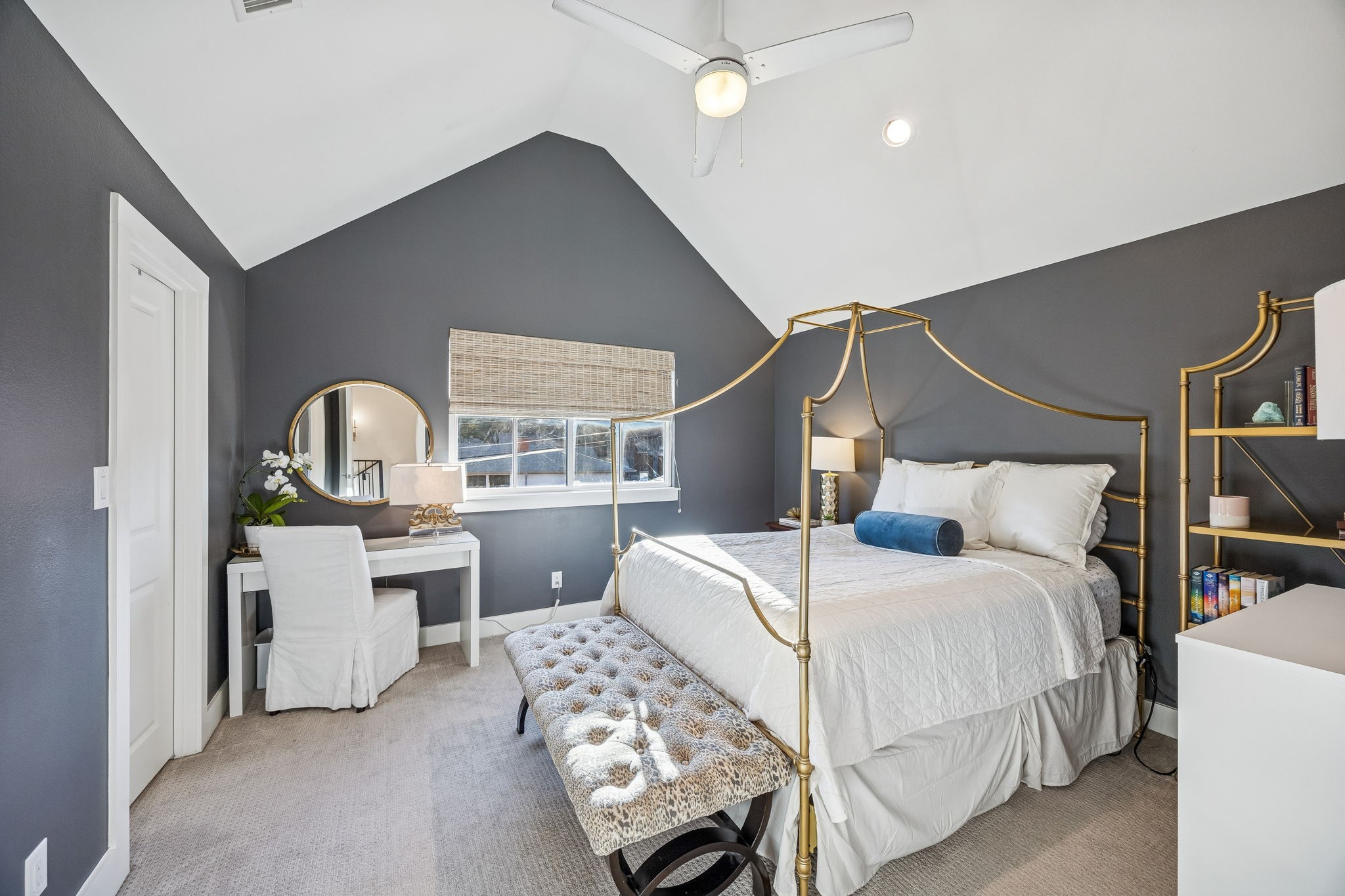 9606 Forestridge Drive