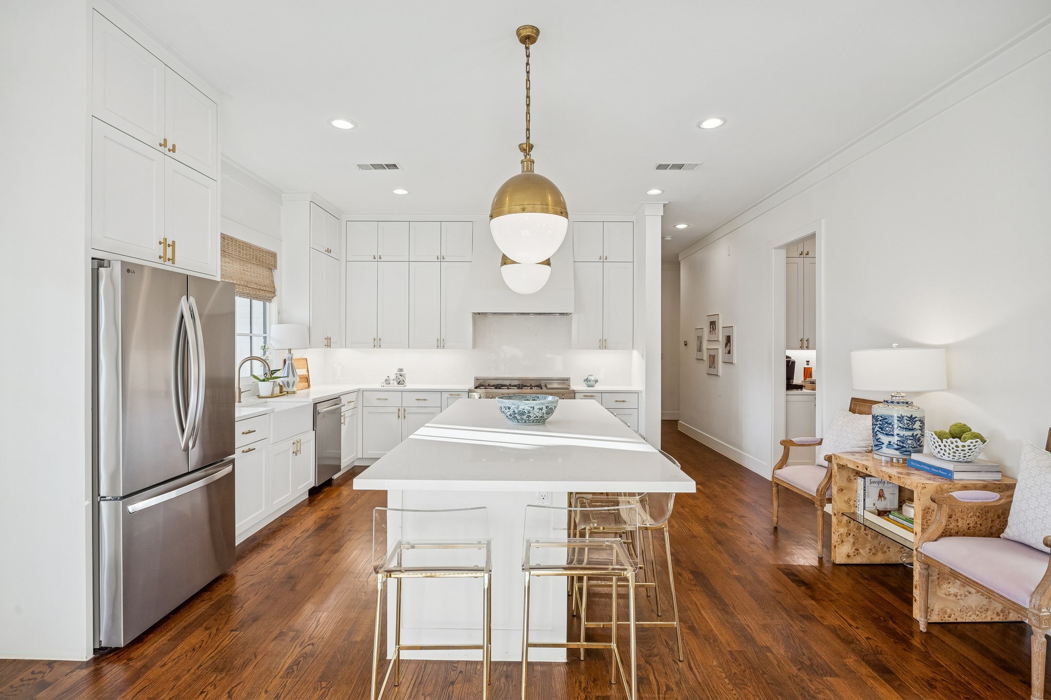 9606 Forestridge Drive