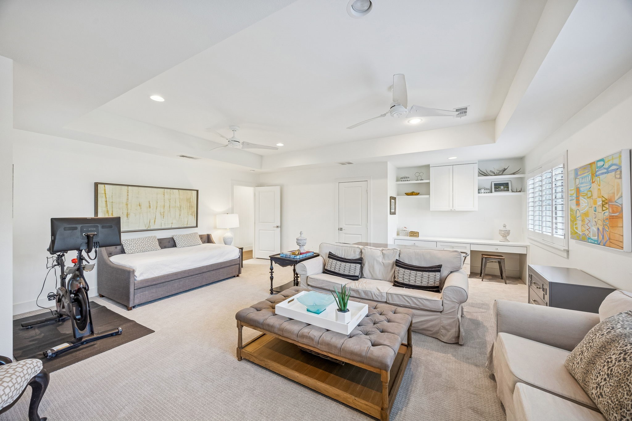 9606 Forestridge Drive