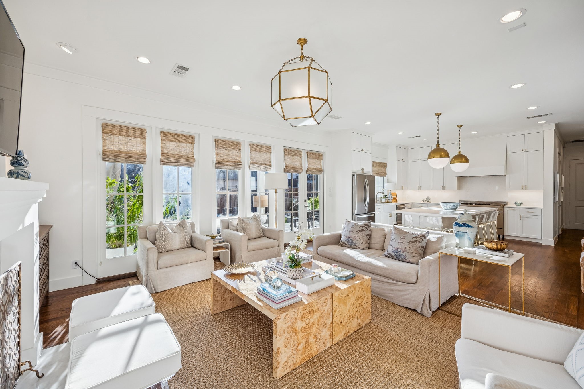 9606 Forestridge Drive