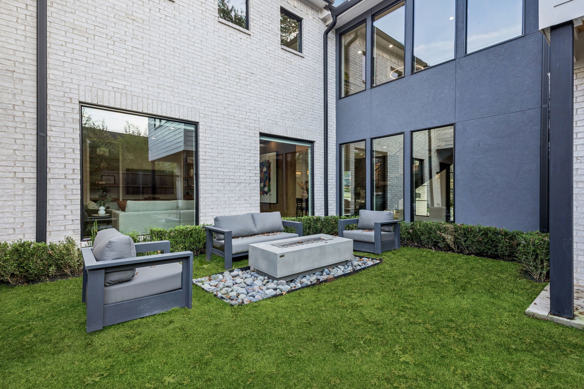 7719 Deer Trail Drive