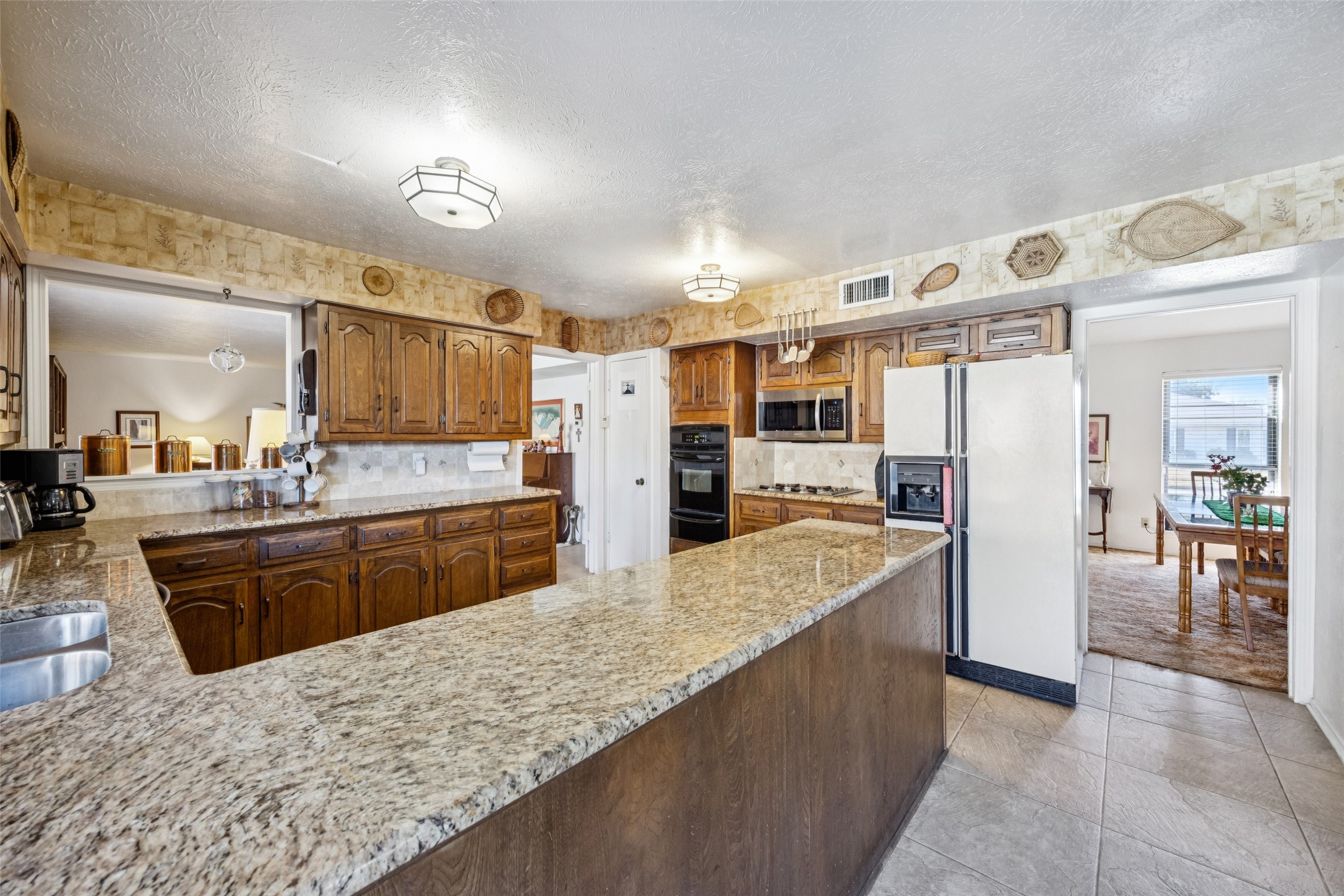 2929 Marsann Lane