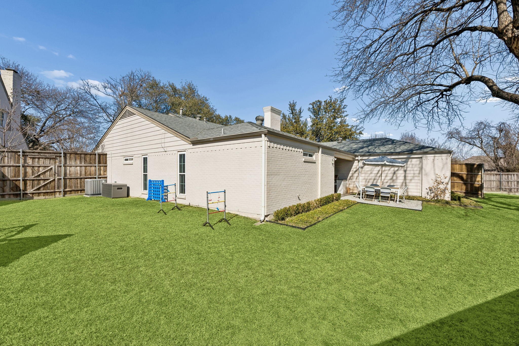 9078 Fairglen Drive