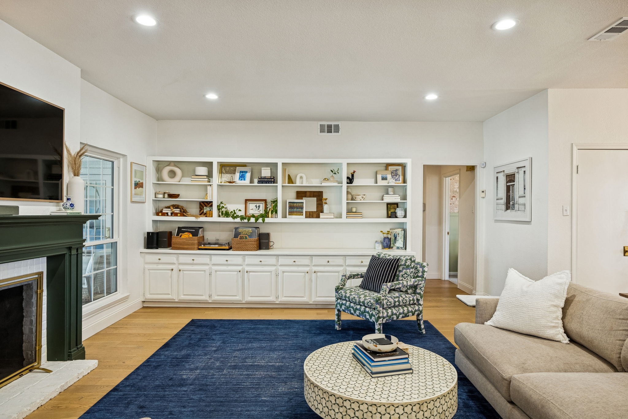 9078 Fairglen Drive