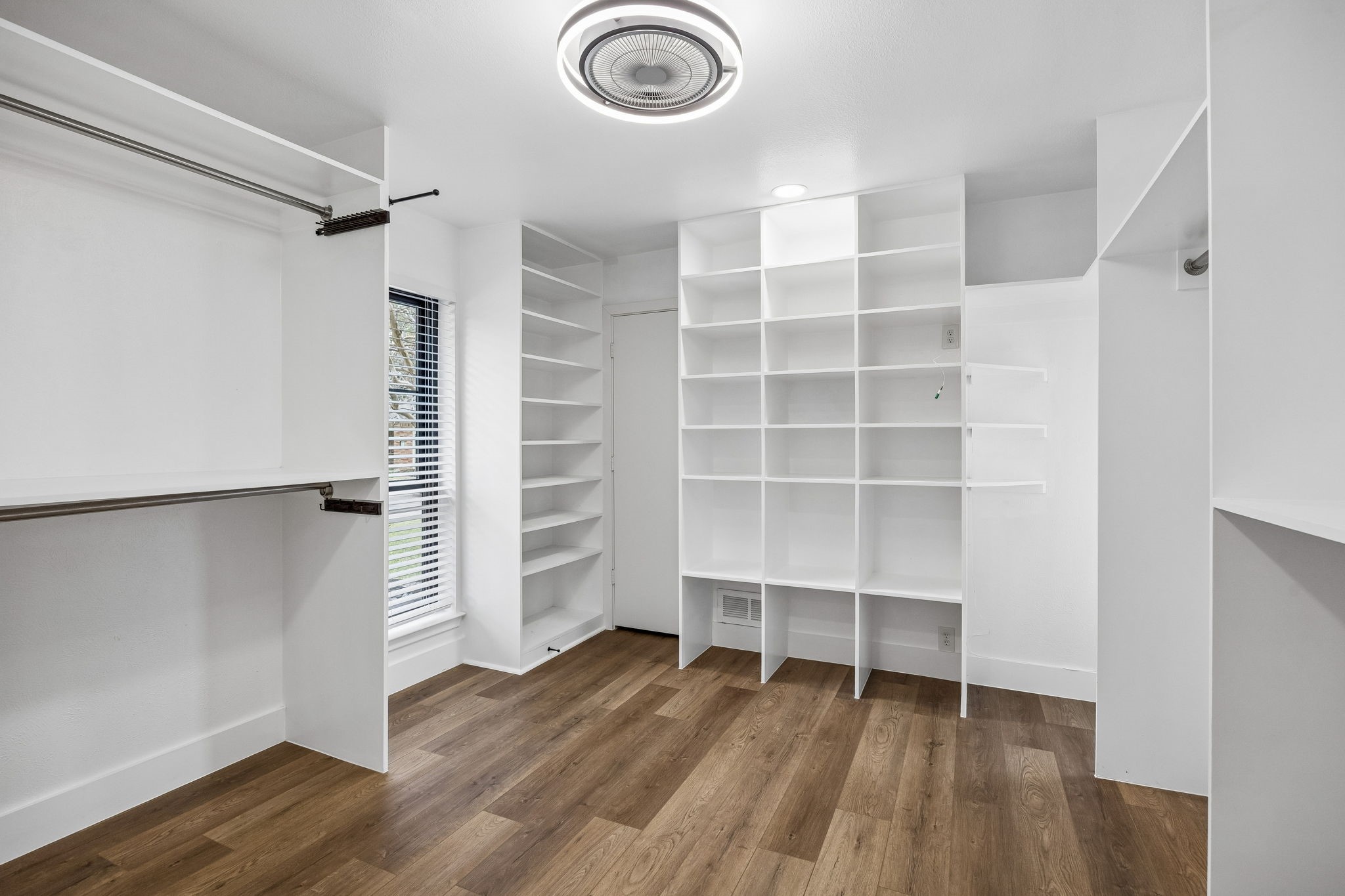 7205 Claybrook Drive