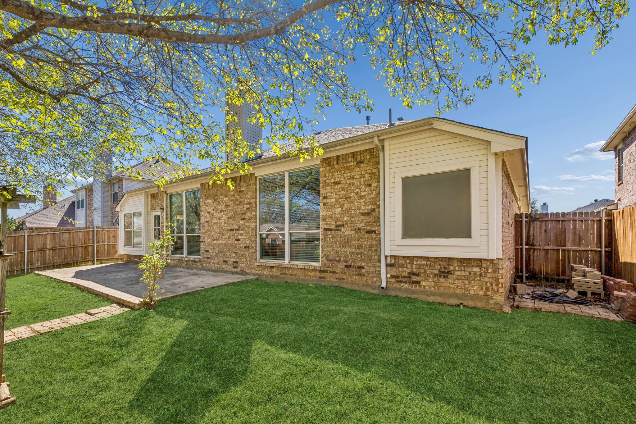 2106 Wagon Wheel Trail