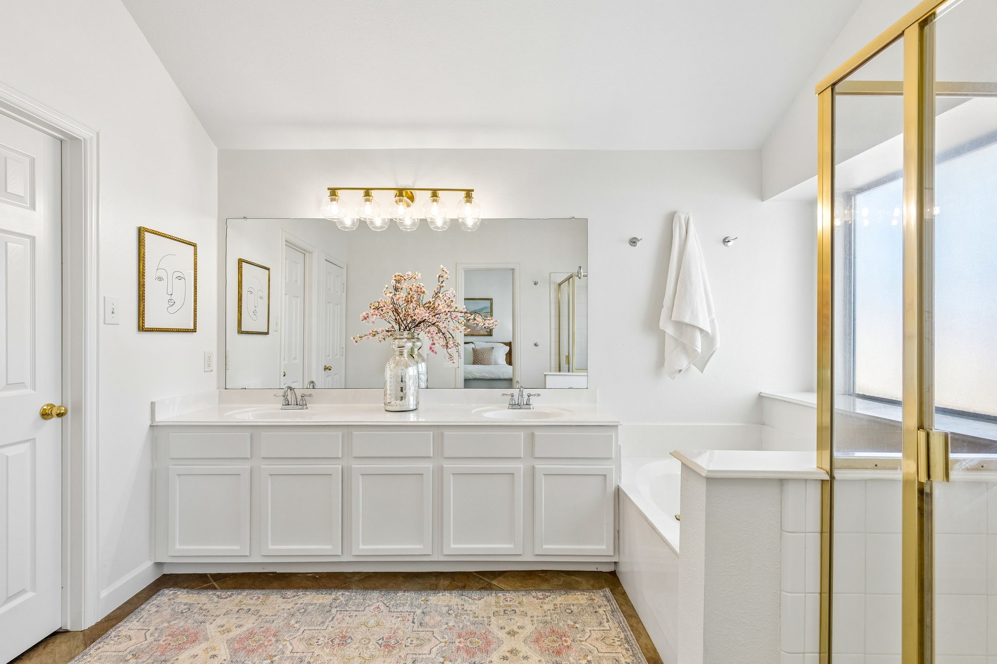 2106 Wagon Wheel Trail