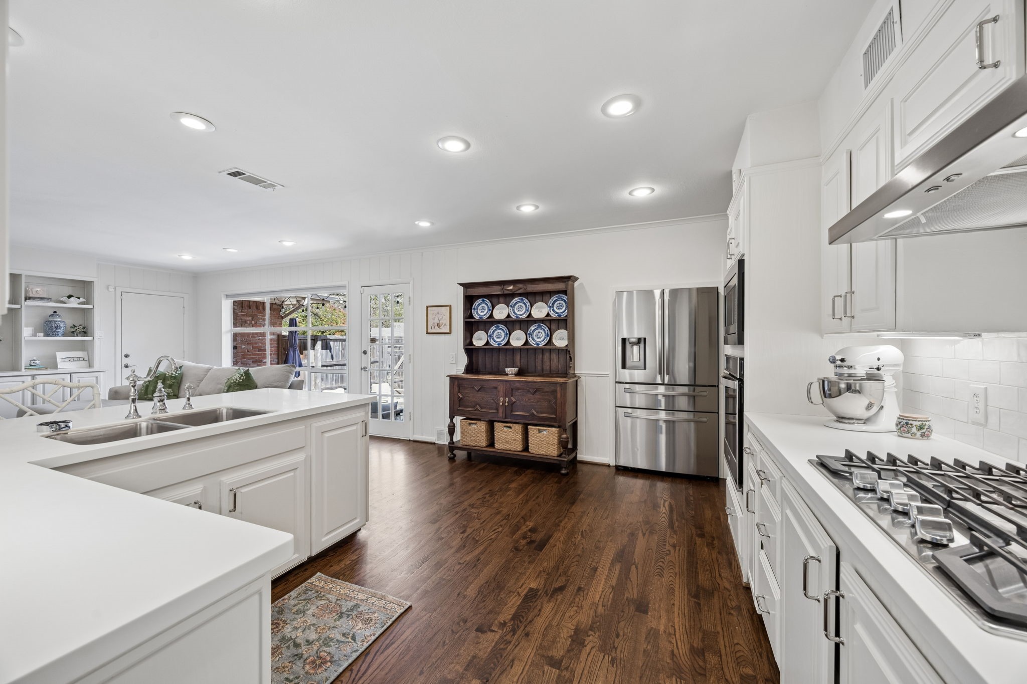 6565 Danbury Lane