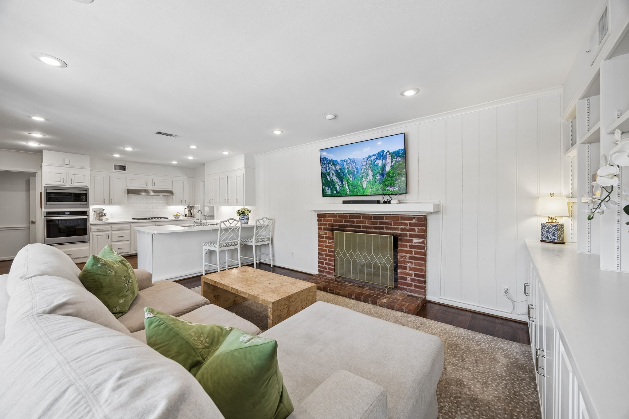 6565 Danbury Lane