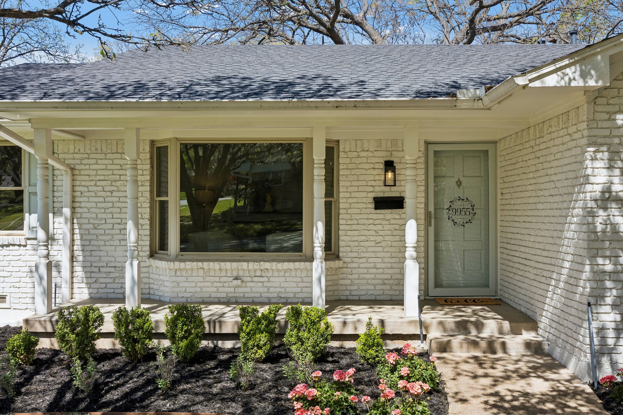 9955 Edgecliff Drive