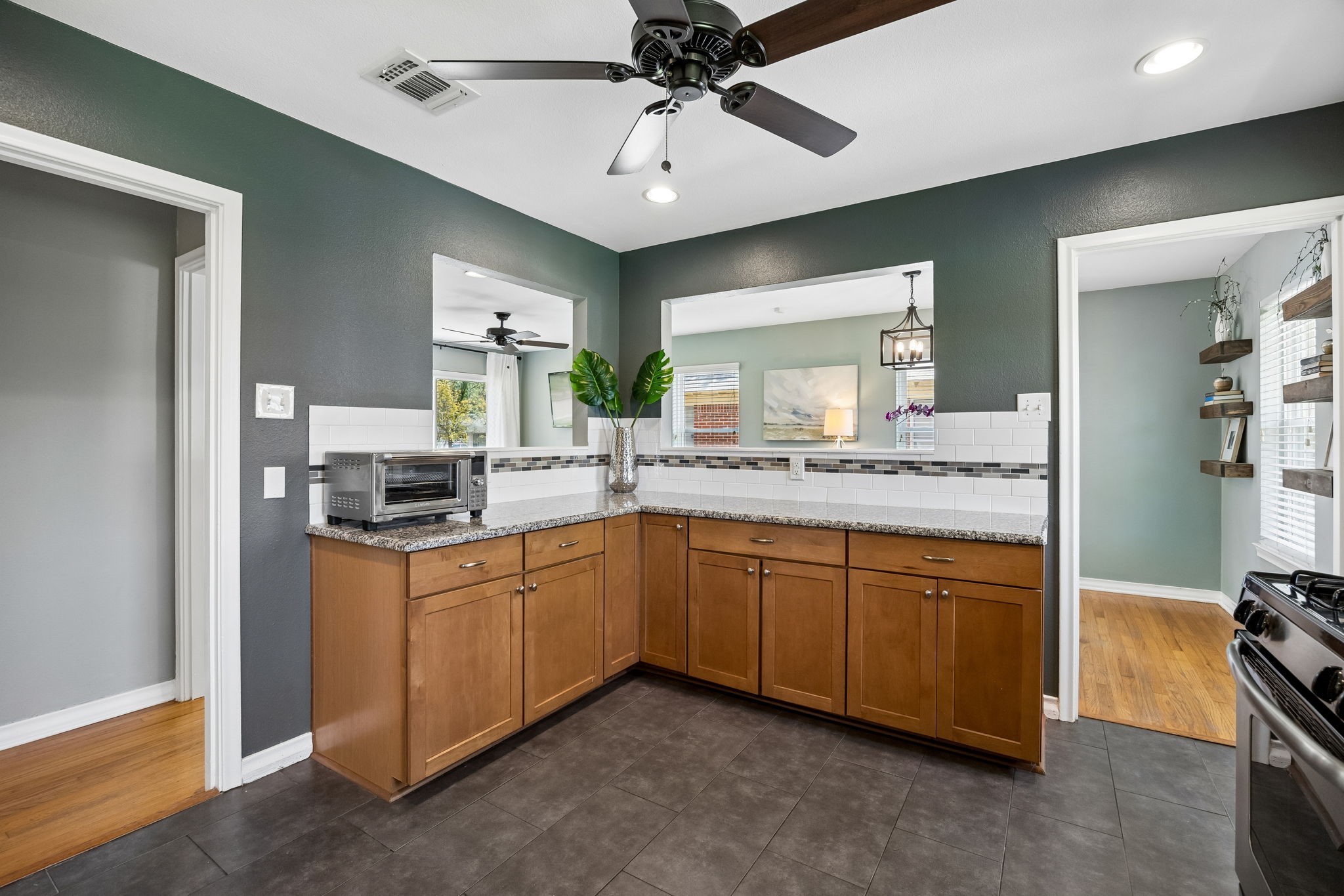 10253 San Juan Avenue