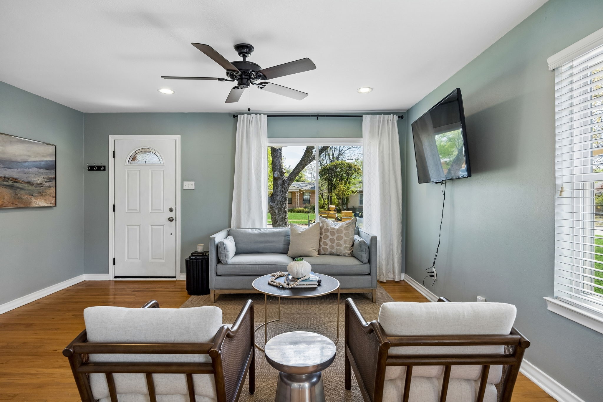 10253 San Juan Avenue