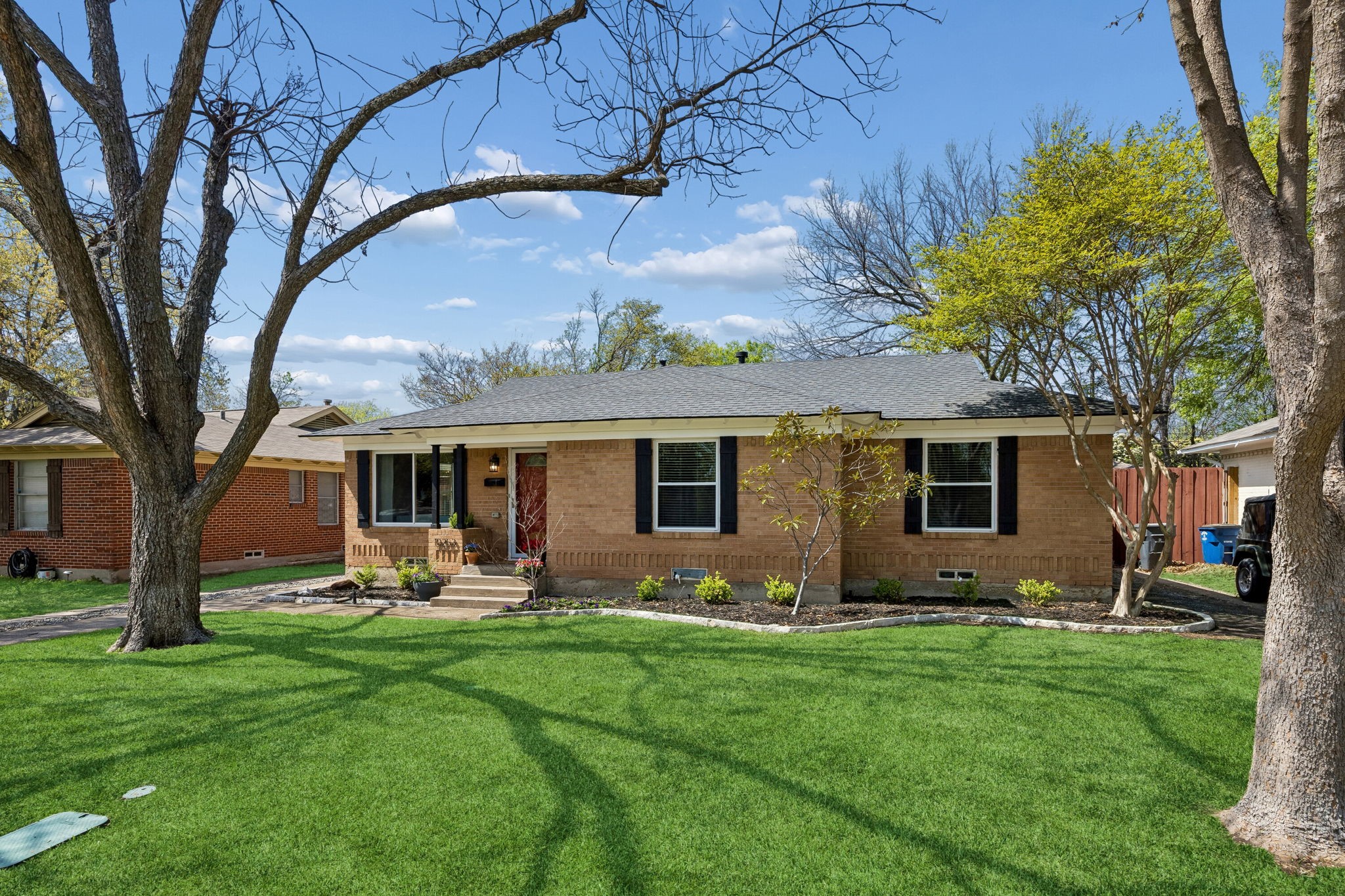 10253 San Juan Avenue