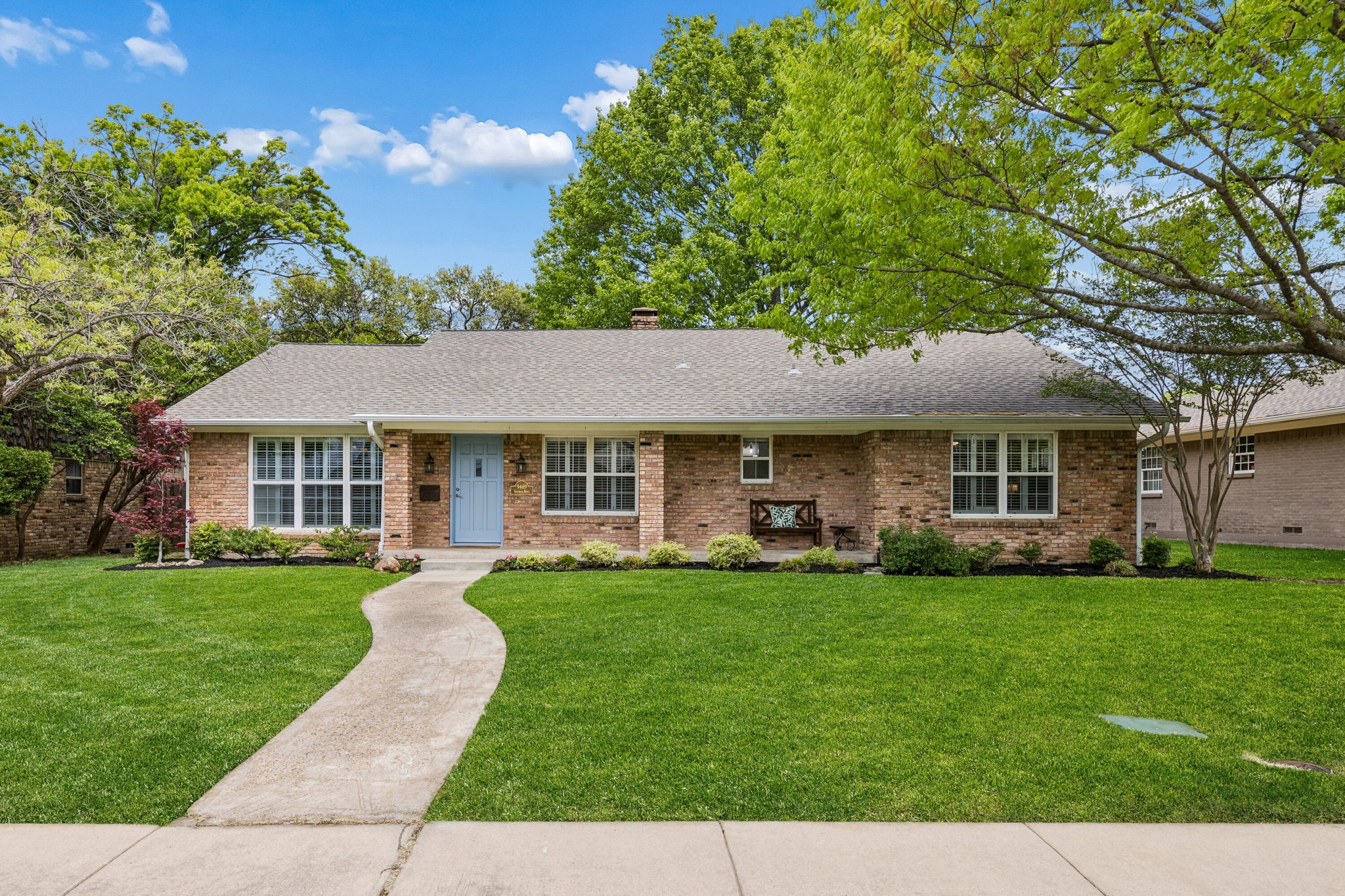 9469 Gatetrail Drive