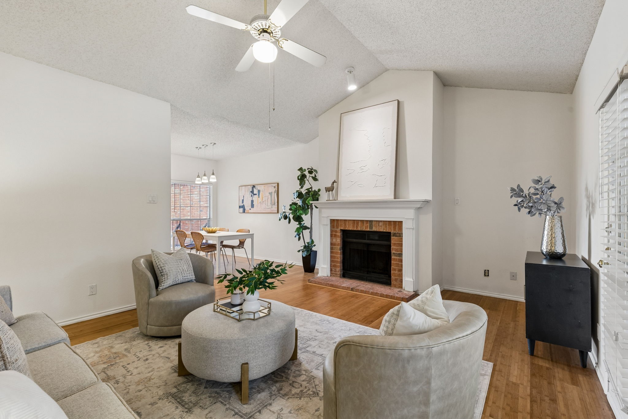 12660 Hillcrest Road