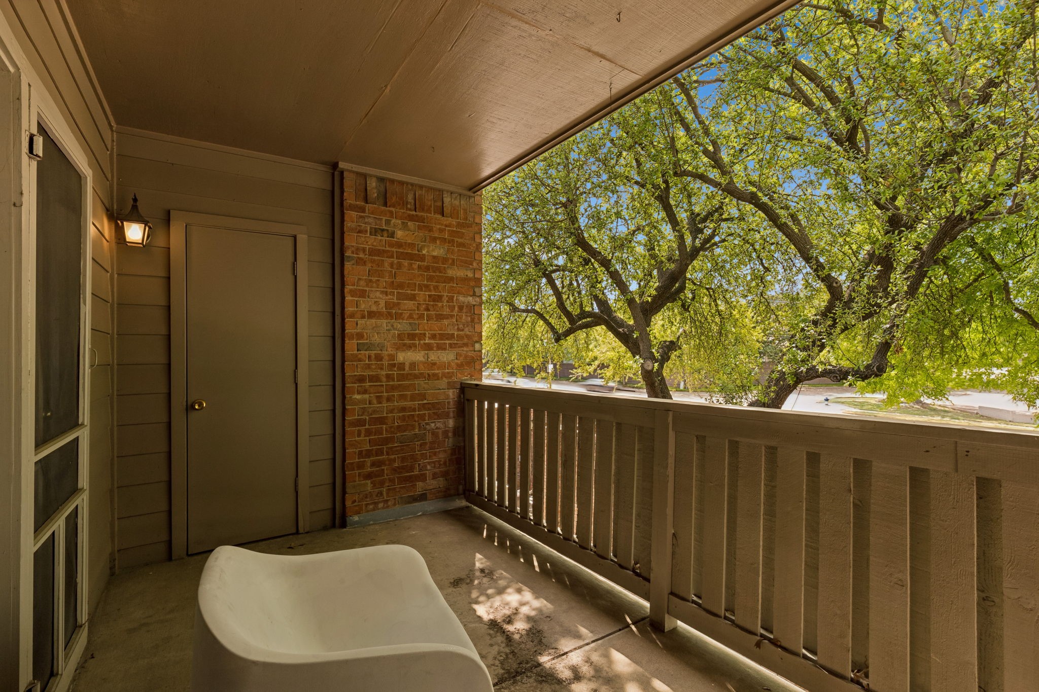 12660 Hillcrest Road