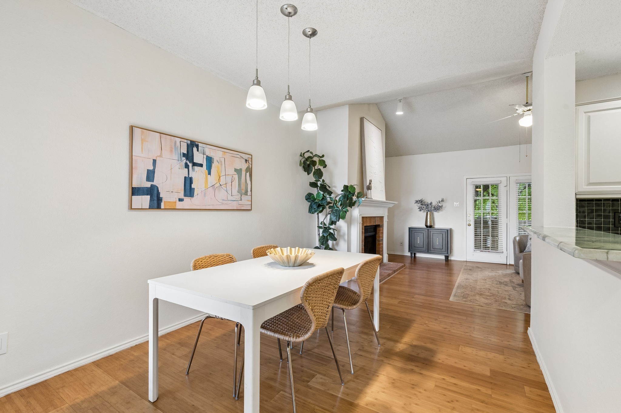 12660 Hillcrest Road