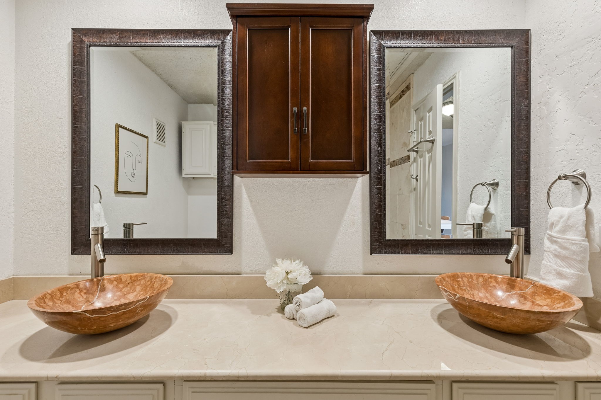 12660 Hillcrest Road