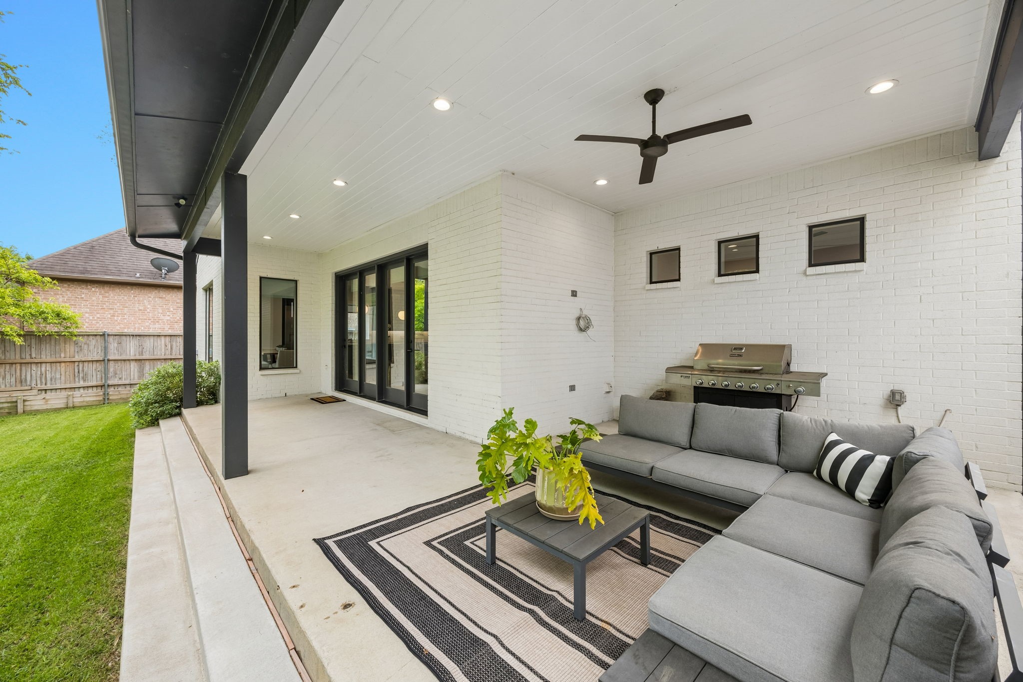 4418 Santa Barbara Drive