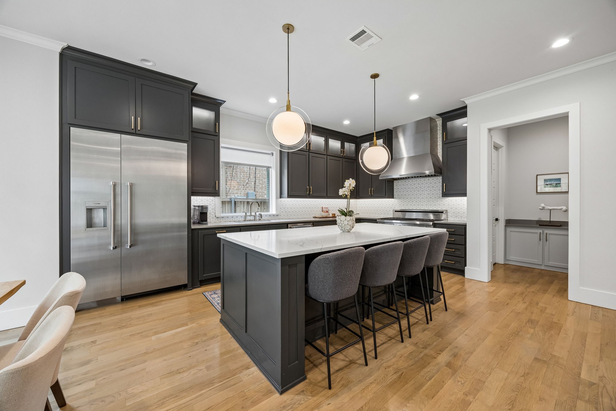 4418 Santa Barbara Drive