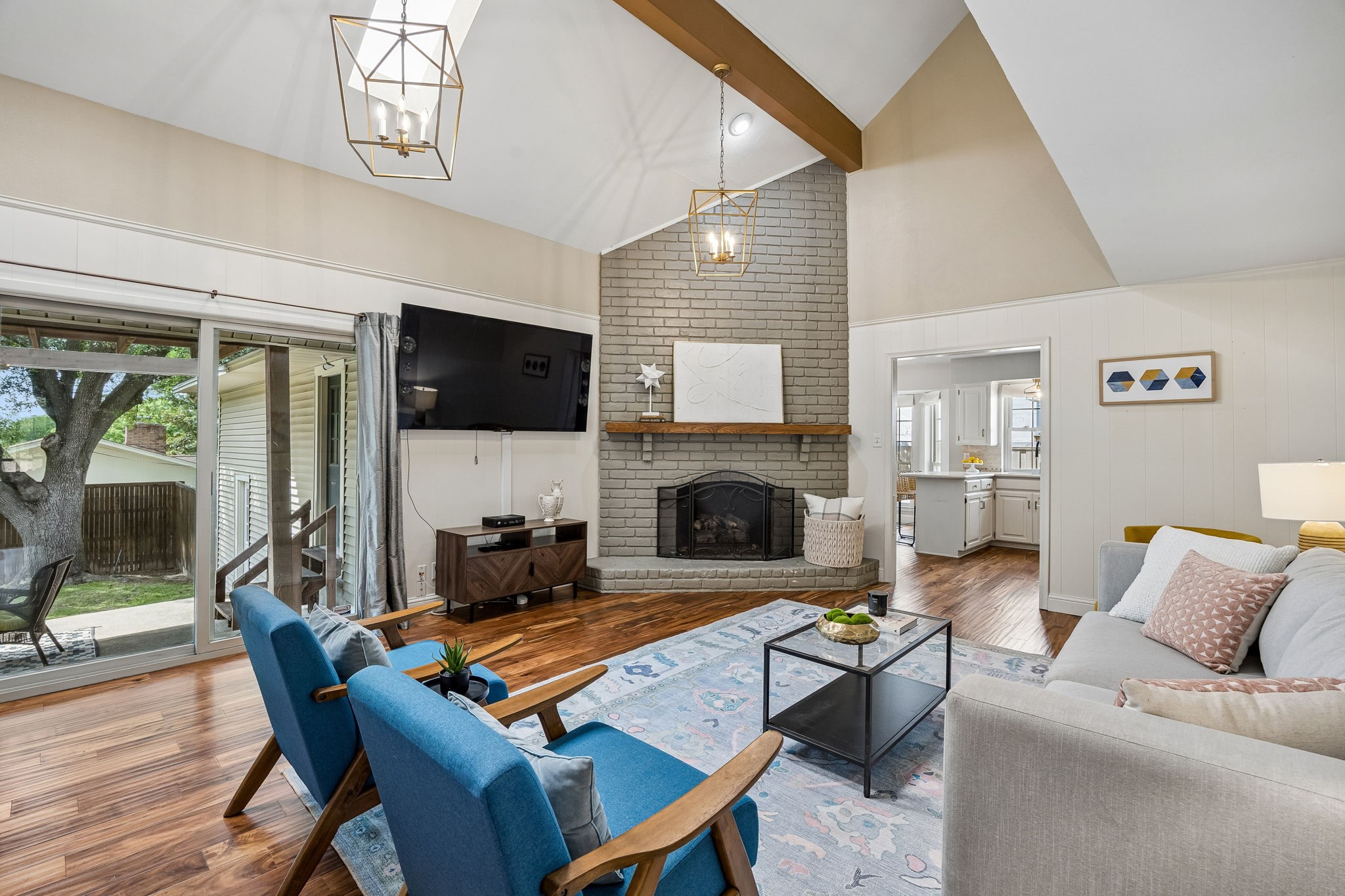 9611 Larchcrest Drive