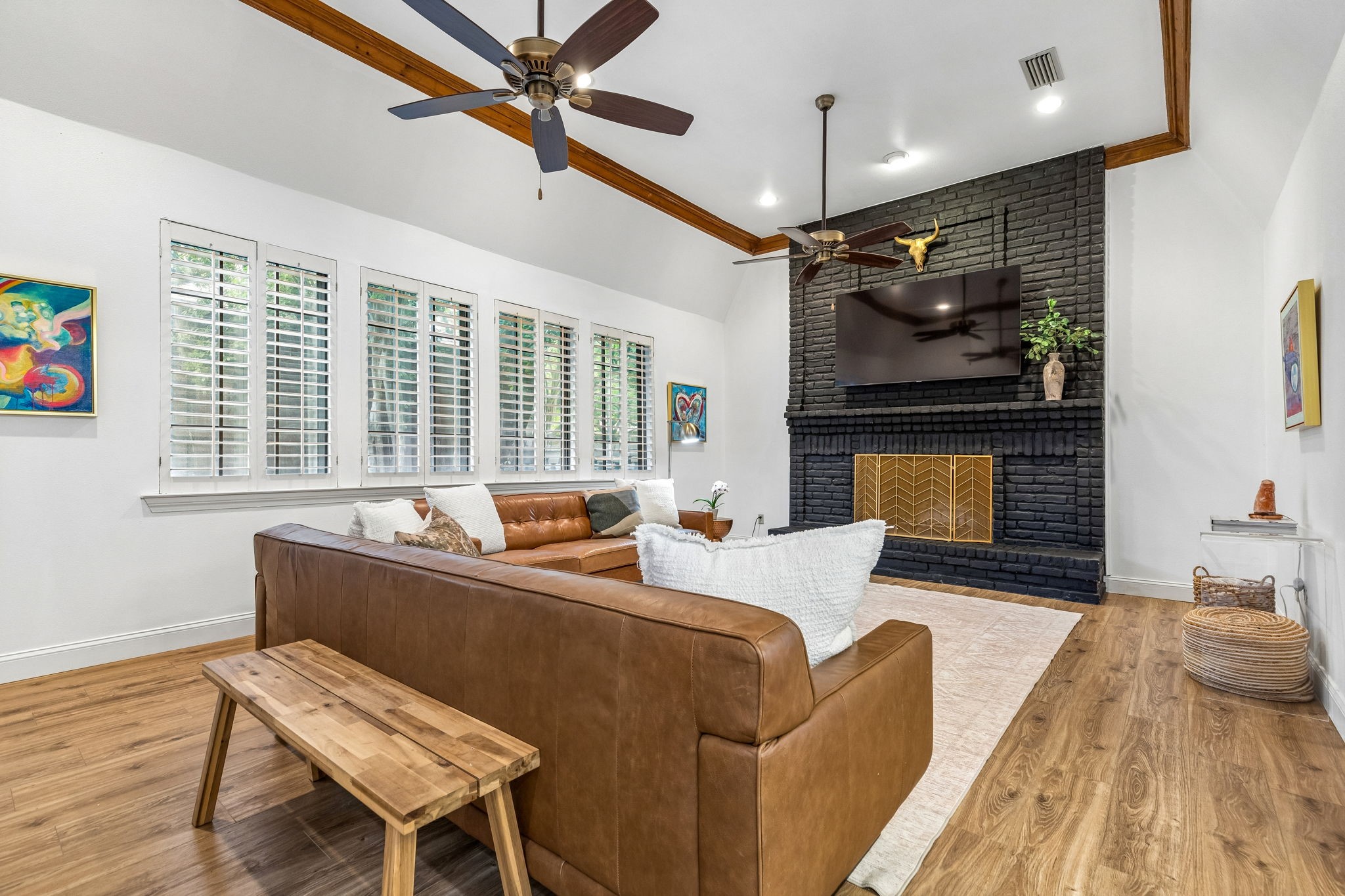 9216 Middle Glen Drive