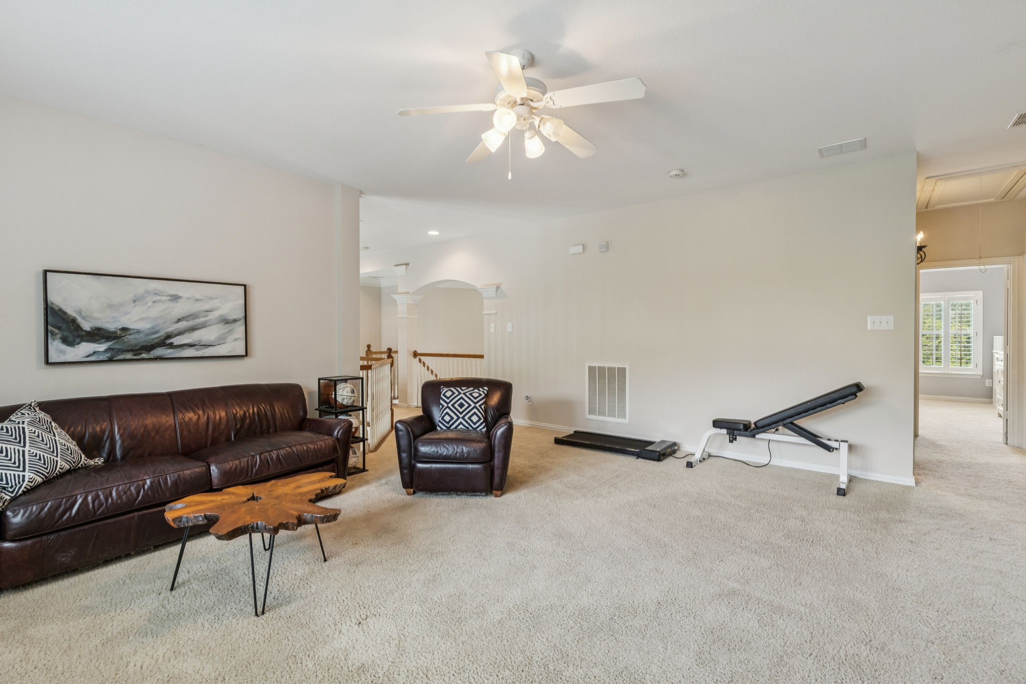 8904 Meadowknoll Drive