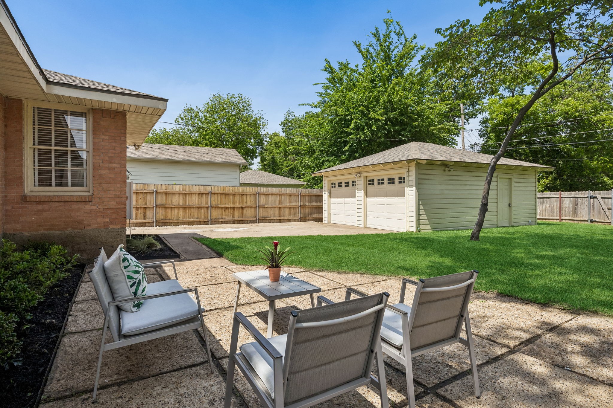 10156 Baronne Circle