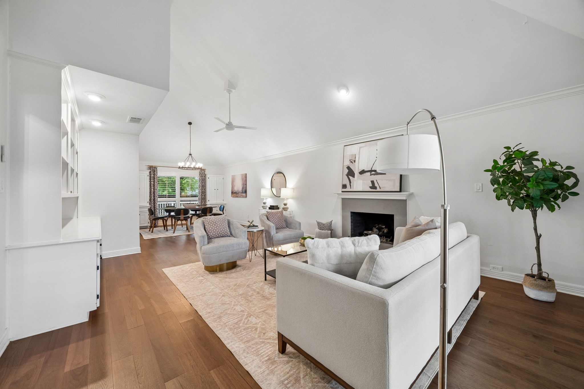 7704 Lemmonwood Drive