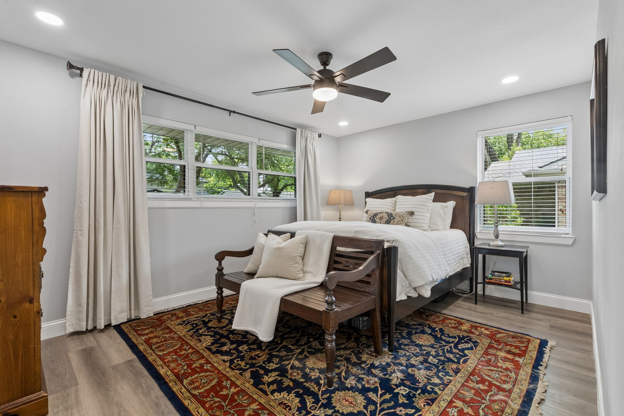 10612 Estate Lane