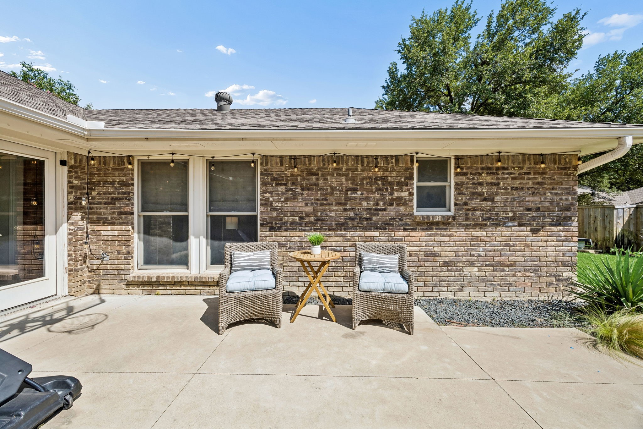 9026 Woodhurst Drive