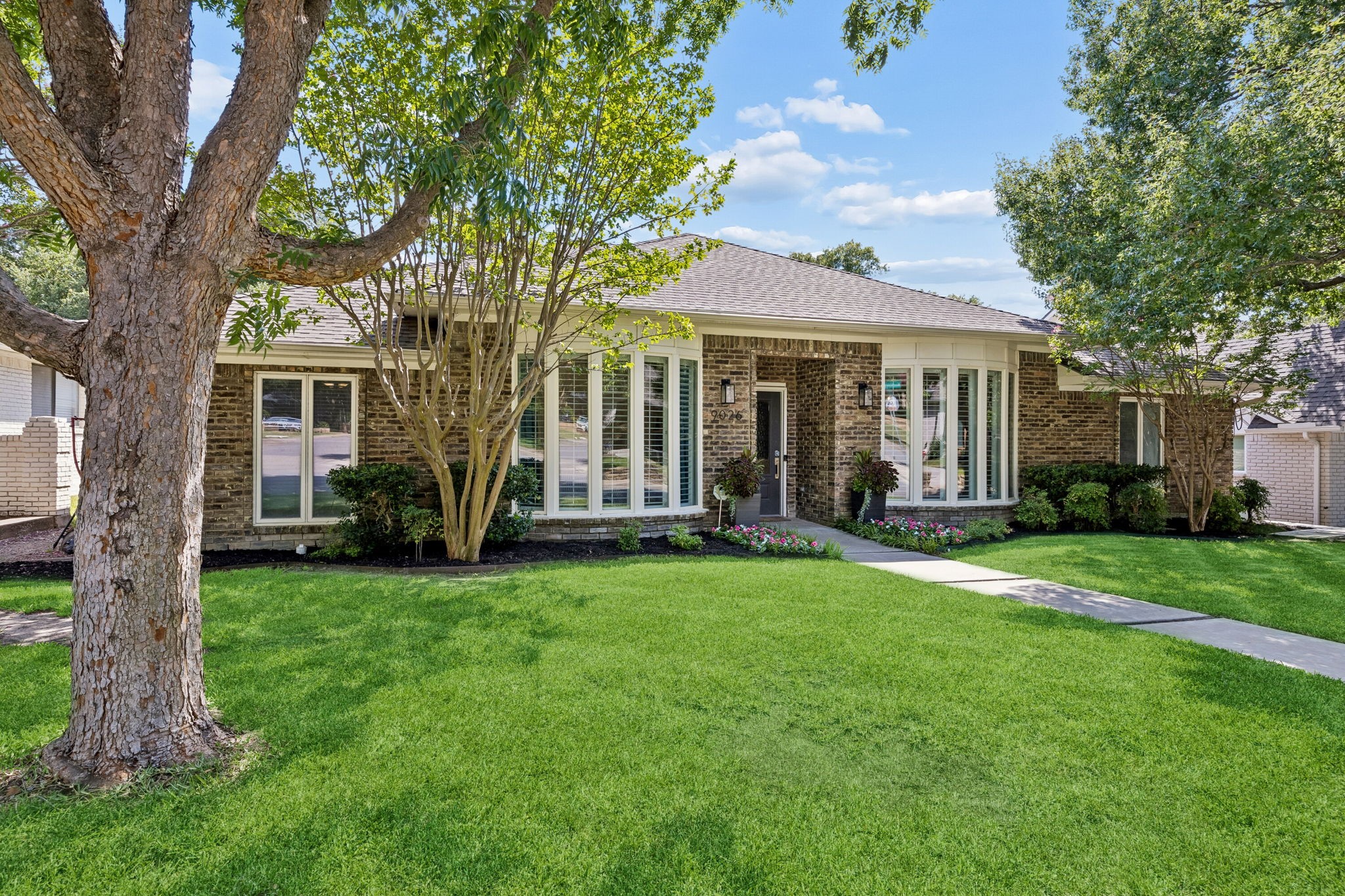 9026 Woodhurst Drive