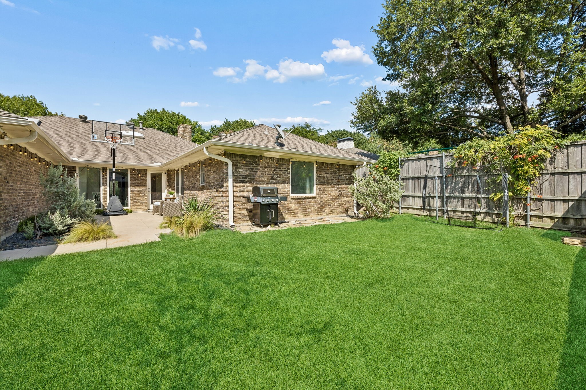 9026 Woodhurst Drive