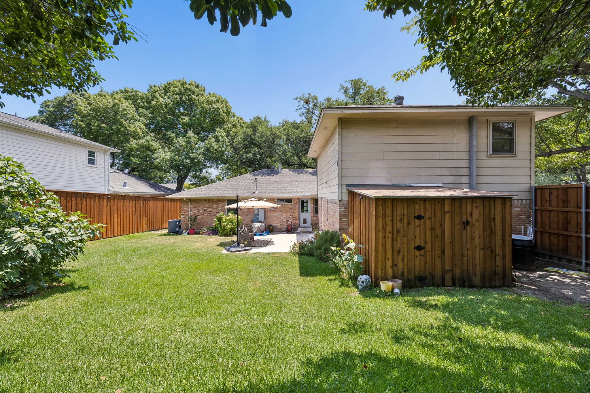 9605 Crestedge Drive