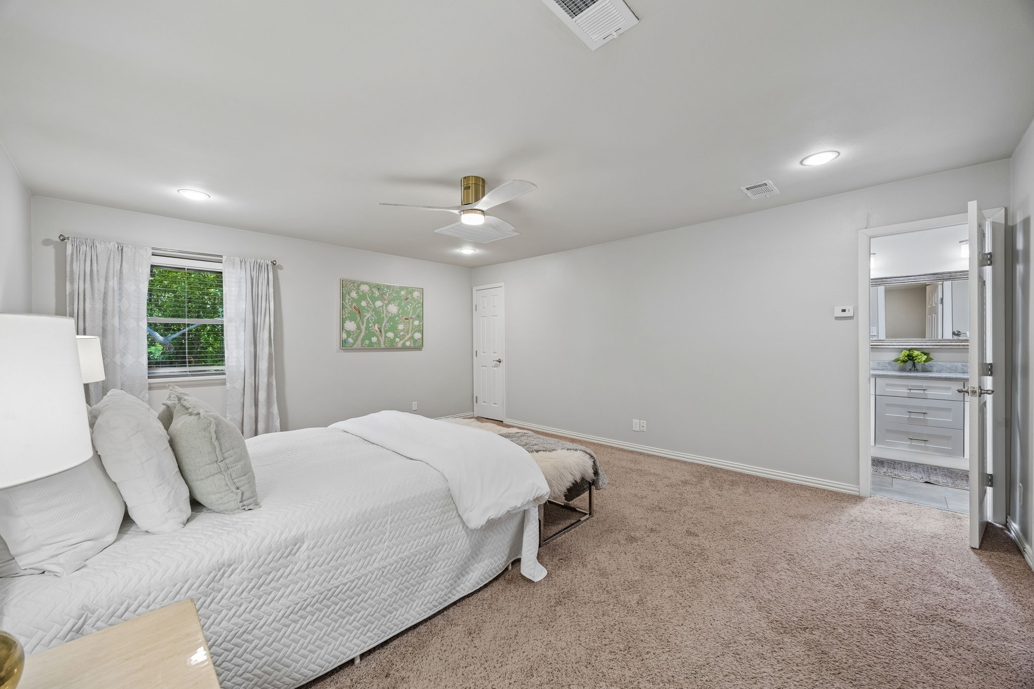 9605 Crestedge Drive