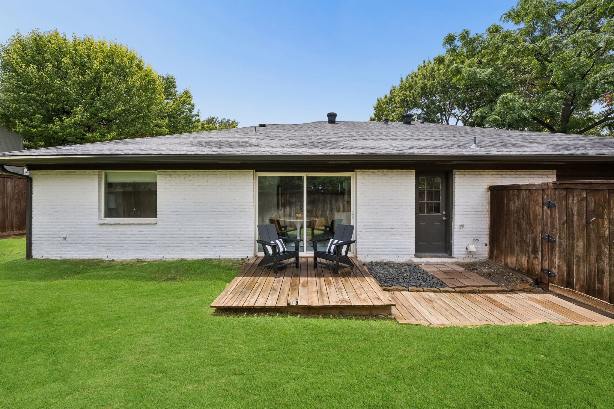 16814 Deer Park Drive