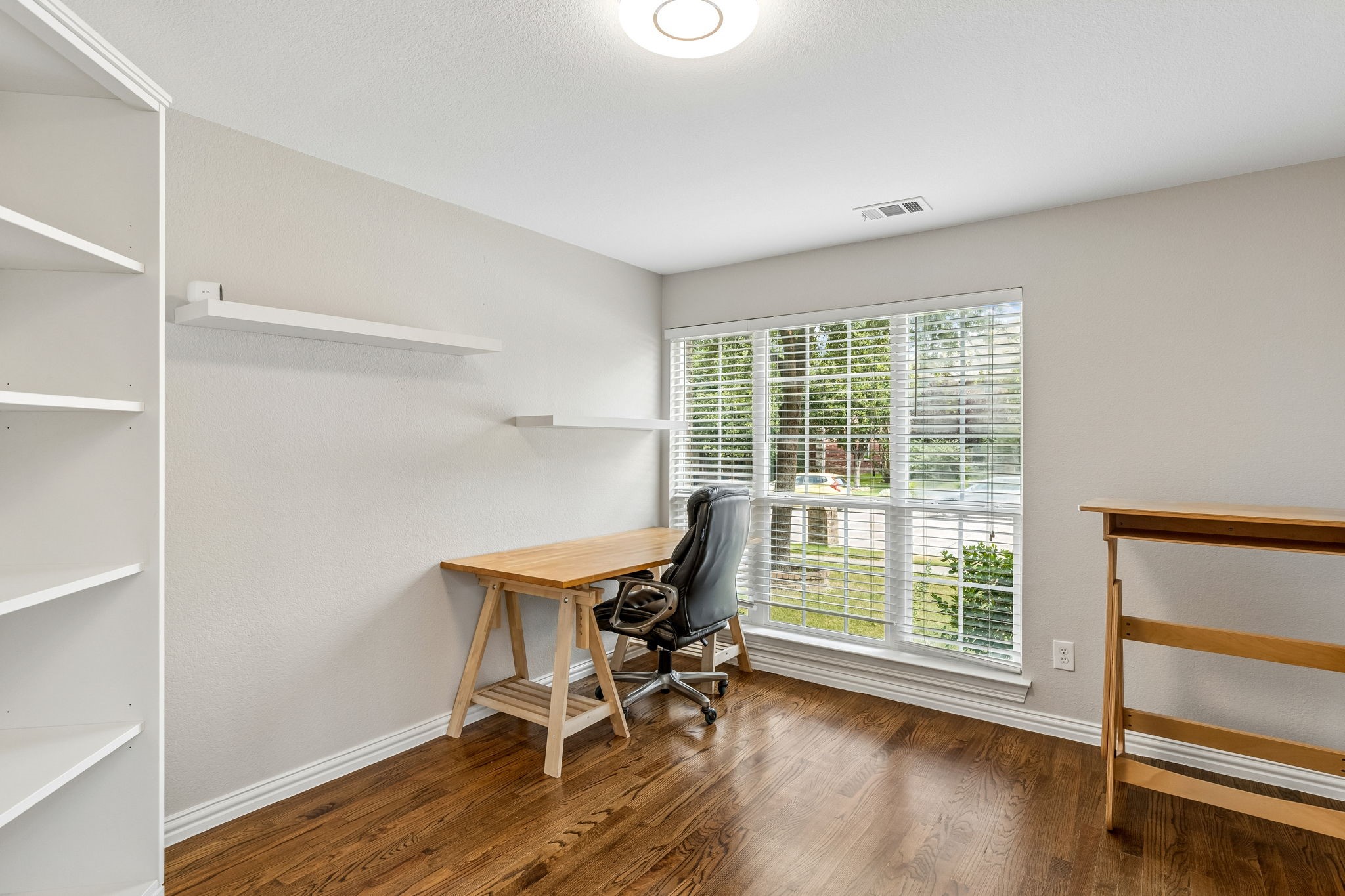 2245 Jaguar Drive
